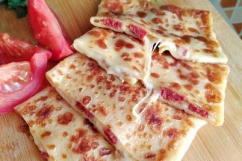 Sucuklu Kaşarlı Gözleme